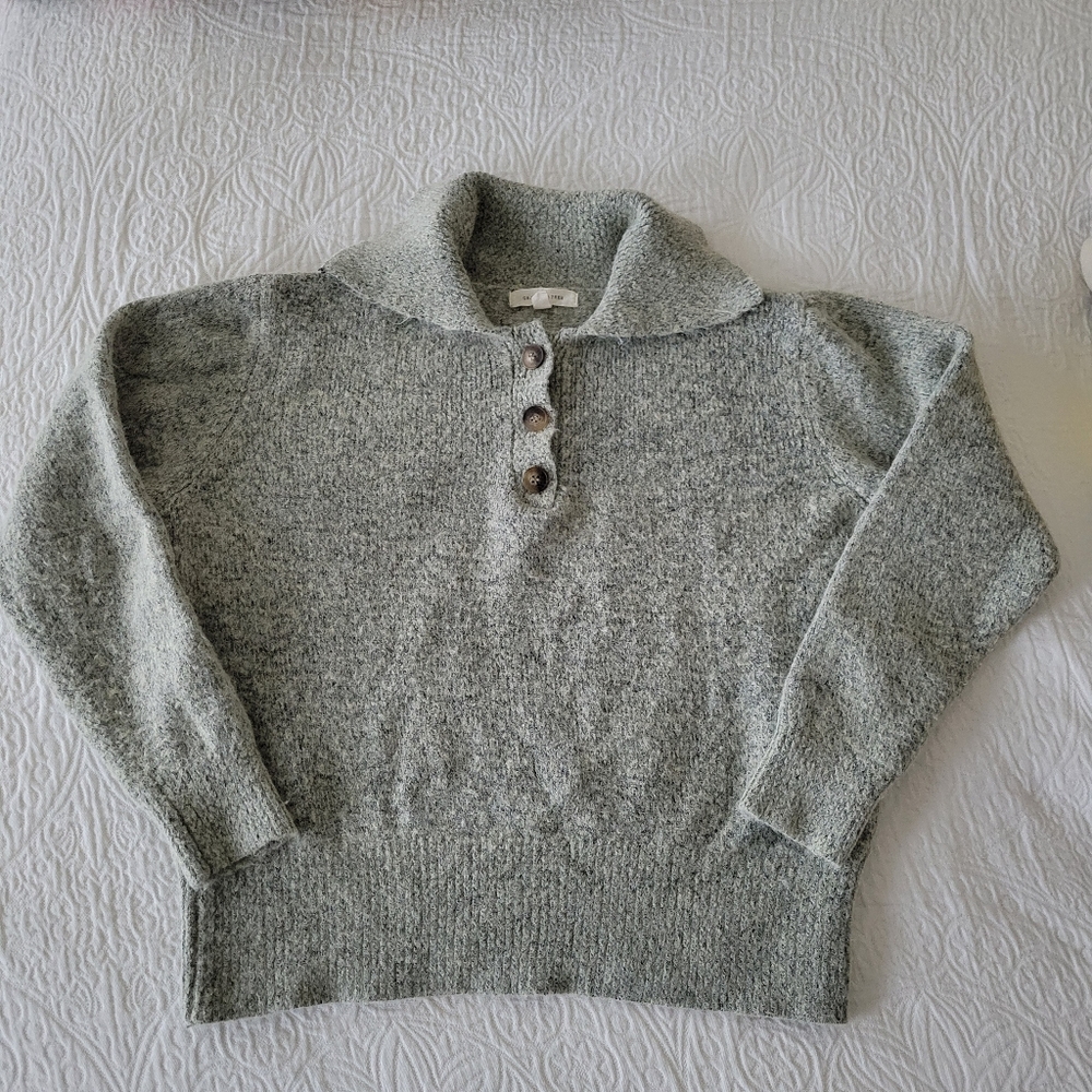 Grade & Gather grey collared sweater size Large